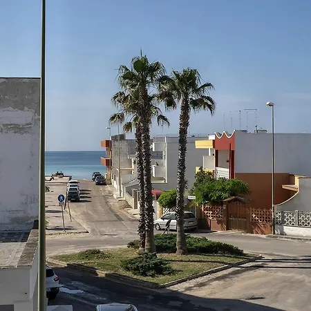 Lägenhet Bilocale Gino Vista Mare Torre Lapillo