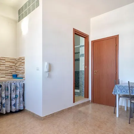 Bilocale Gino Vista Mare Lägenhet *